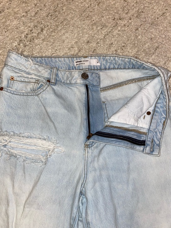 Garage Wide Leg Distressed Jeans in Light Wash Brileigh Blue 32" Waist - Picture 8 of 13